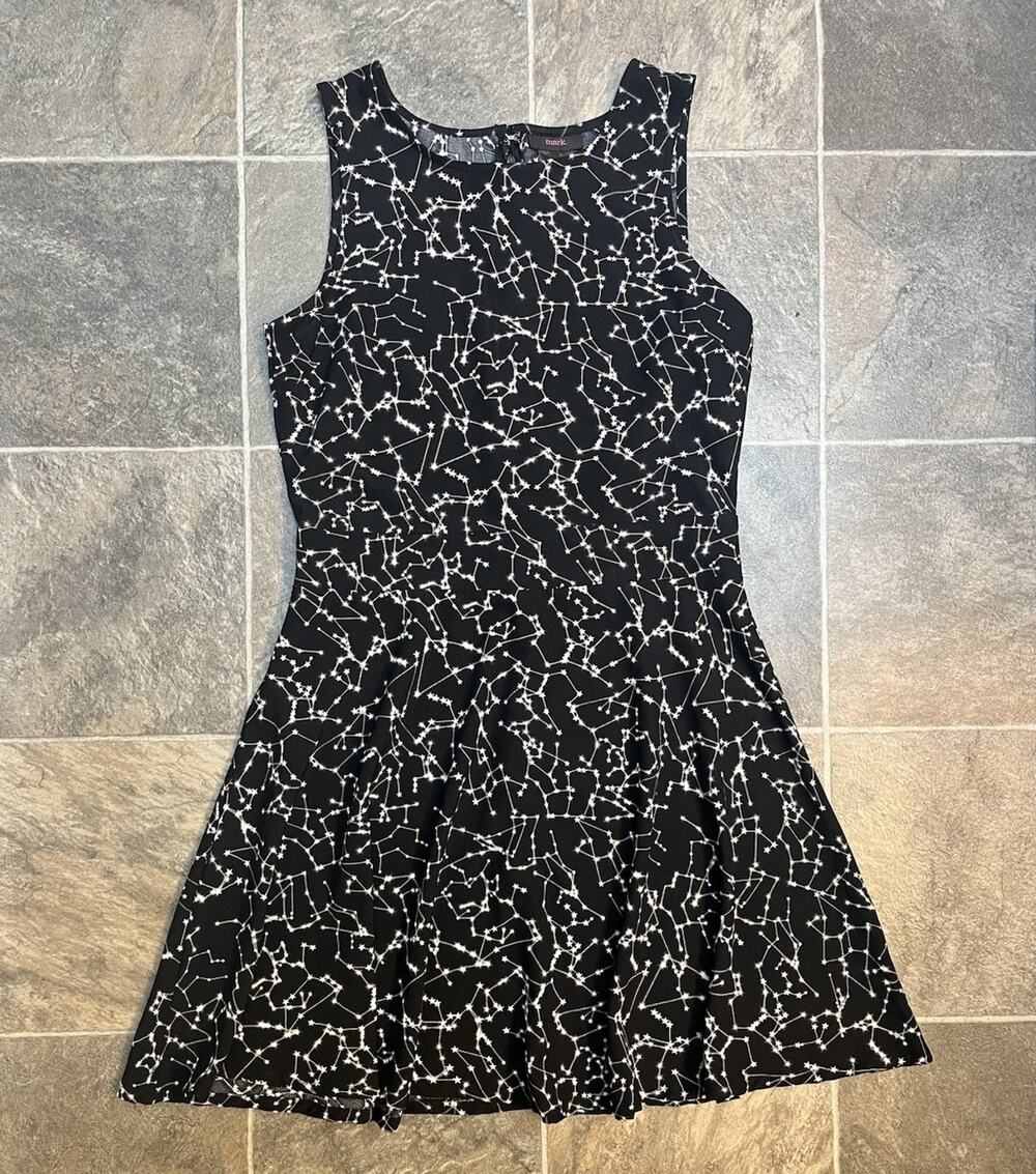 mark. Constellation Dress Womens M Black White Celestial Star Fit Flare Mini